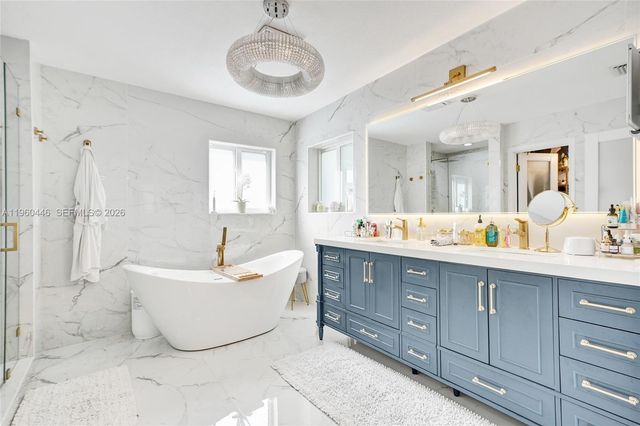 20456 NW 8th Ct, Miami Gardens, FL 33169