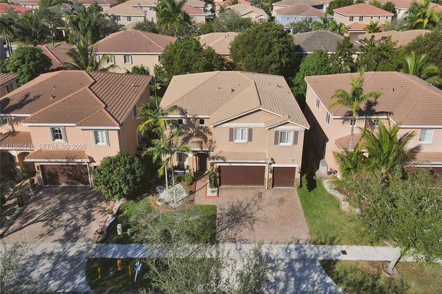 20456 NW 8th Ct, Miami Gardens, FL 33169