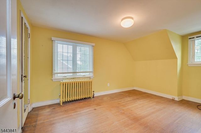 289 Hazel Pl, Union Twp., NJ 07083