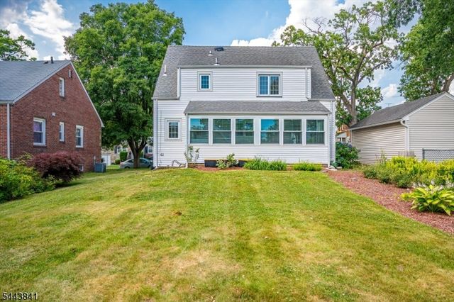 289 Hazel Pl, Union Twp., NJ 07083