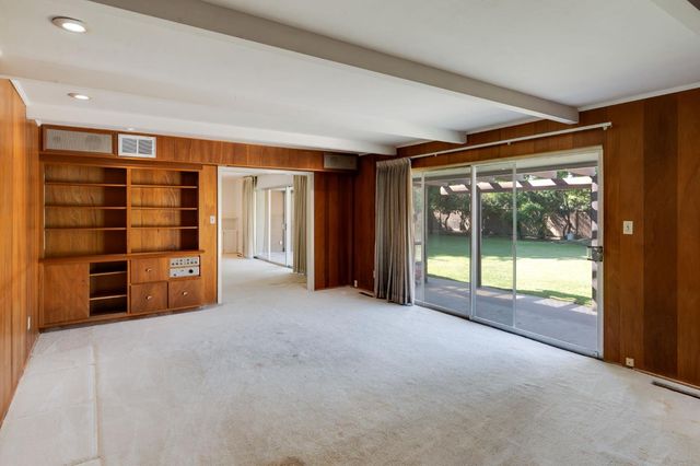 5437 Valhalla Dr, Carmichael, CA 95608