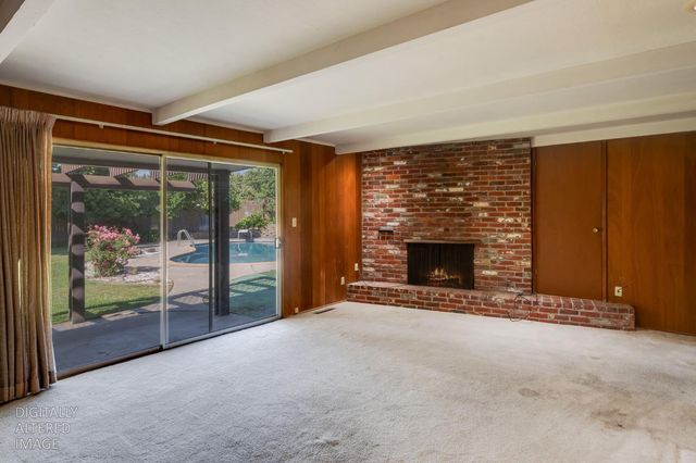 5437 Valhalla Dr, Carmichael, CA 95608
