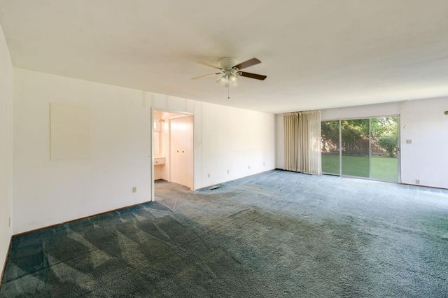 5437 Valhalla Dr, Carmichael, CA 95608