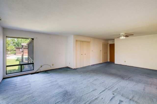 5437 Valhalla Dr, Carmichael, CA 95608
