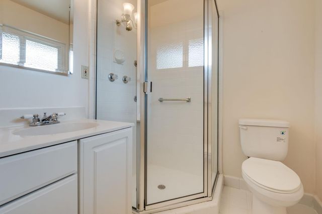 5437 Valhalla Dr, Carmichael, CA 95608