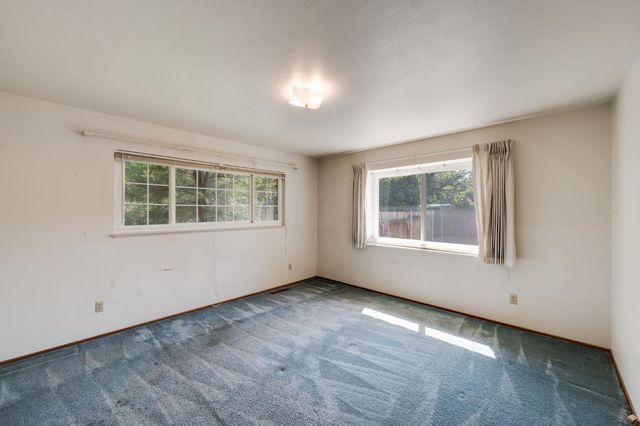 5437 Valhalla Dr, Carmichael, CA 95608