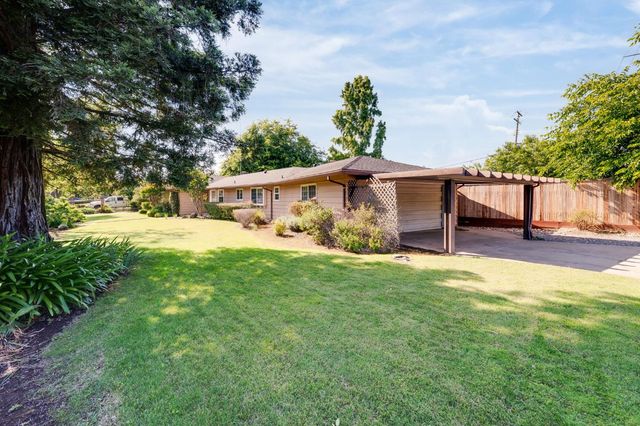5437 Valhalla Dr, Carmichael, CA 95608