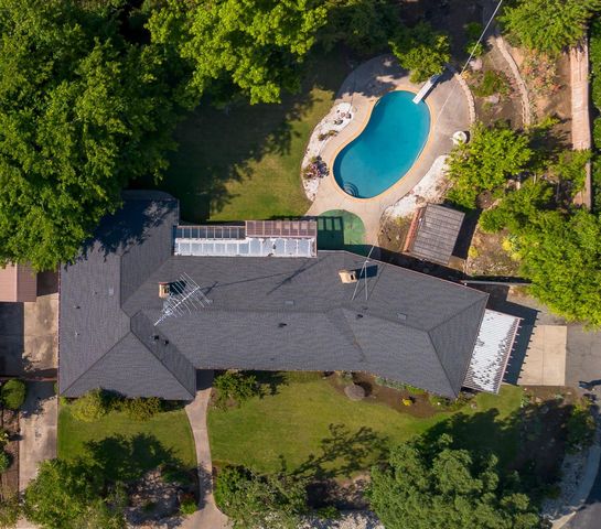 5437 Valhalla Dr, Carmichael, CA 95608