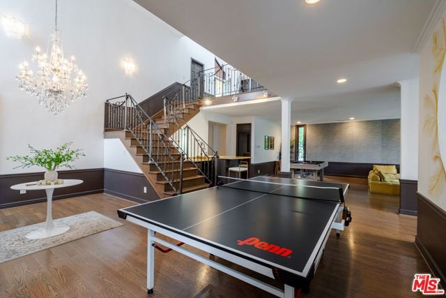 14839 Valley Vista Boulevard, Sherman Oaks, CA 91403