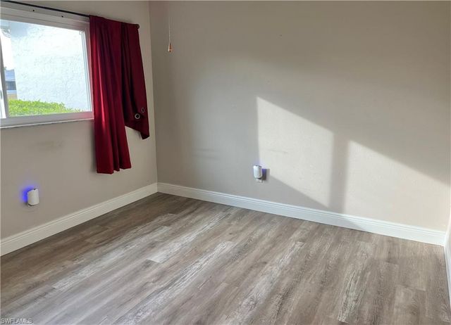 6986 Winkler RD, Fort Myers, FL 33919