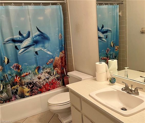 6986 Winkler RD, Fort Myers, FL 33919