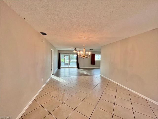 6986 Winkler RD, Fort Myers, FL 33919