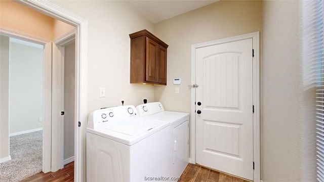 303 Ash Street B, College Station, TX 77840