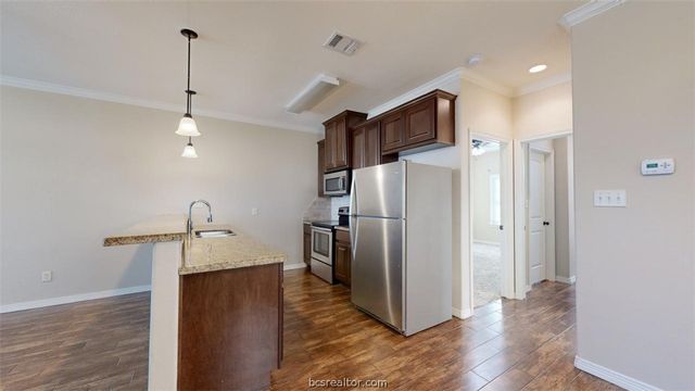 303 Ash Street B, College Station, TX 77840