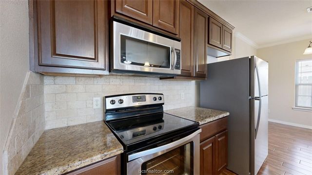 303 Ash Street B, College Station, TX 77840