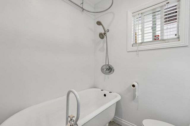 4844 Daisy Street, Oakland, CA 94619