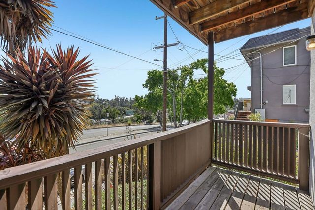 4844 Daisy Street, Oakland, CA 94619