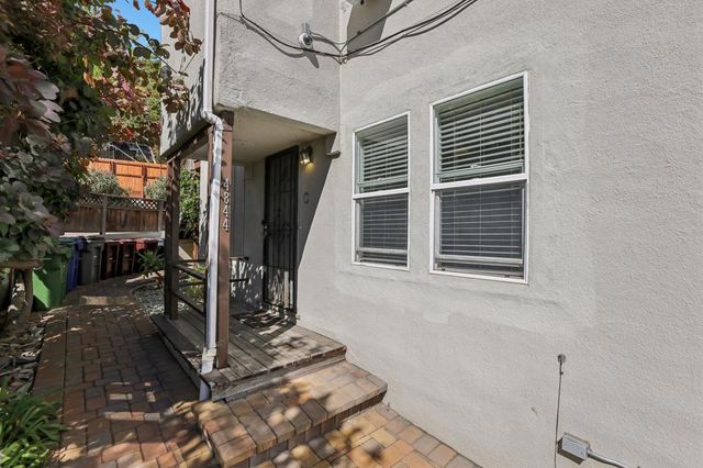 4844 Daisy Street, Oakland, CA 94619