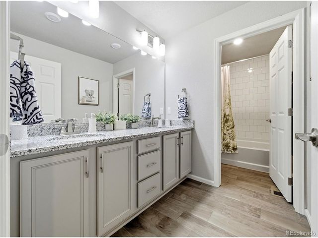 4976 Malaya St, Denver, CO 80249