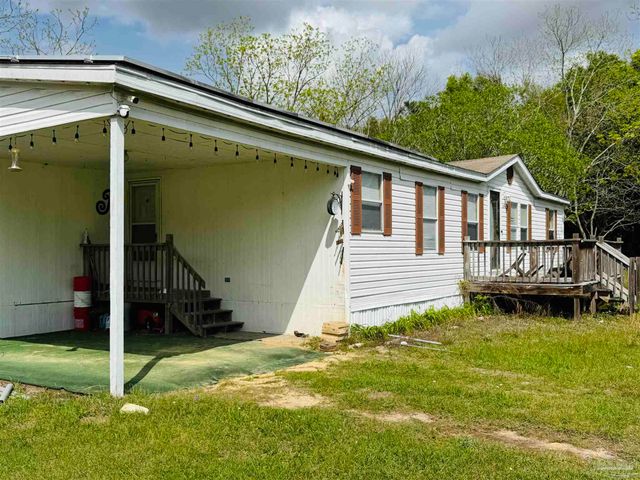 5568 Forest Hills Ln, Milton, FL 32570