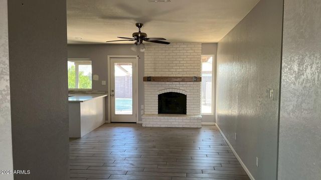 2807 W NEWTON Court, Chandler, AZ 85224