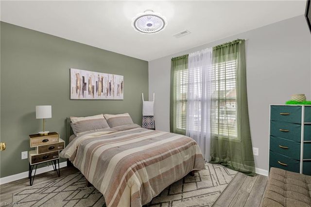 1328 Crosswinds Drive, High Point, NC 27265