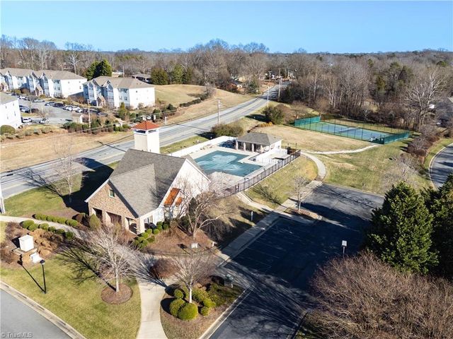 1328 Crosswinds Drive, High Point, NC 27265