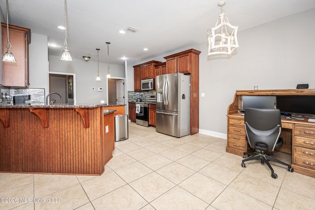 1019 Cardinal Cove, Ocean Springs, MS 39564