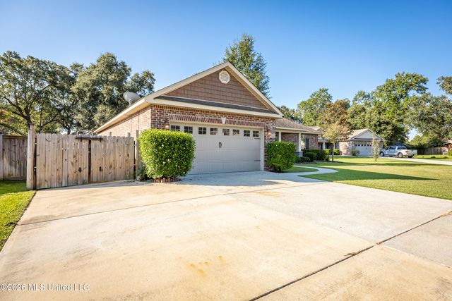 1019 Cardinal Cove, Ocean Springs, MS 39564