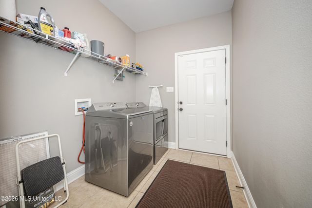 1019 Cardinal Cove, Ocean Springs, MS 39564