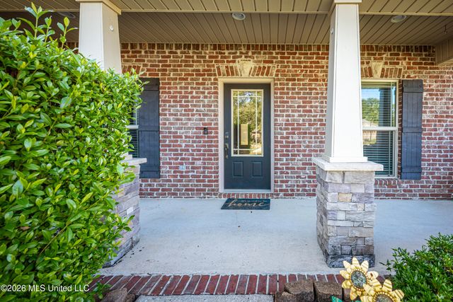 1019 Cardinal Cove, Ocean Springs, MS 39564