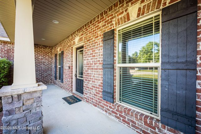 1019 Cardinal Cove, Ocean Springs, MS 39564