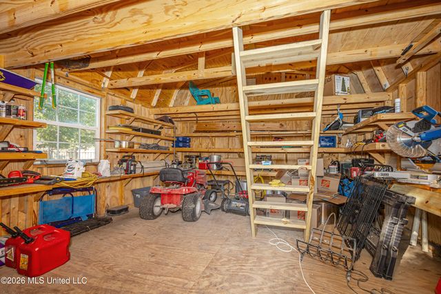 1019 Cardinal Cove, Ocean Springs, MS 39564