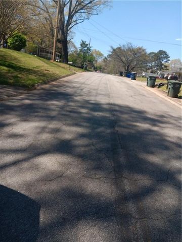 1122 Dewey Street, Griffin, GA 30223