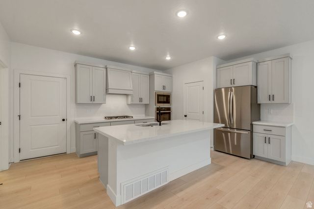 30 S MOONLIT RD, Mapleton, UT 84664