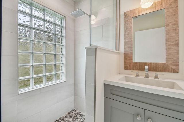 340 MEHLENBACHER ROAD, Belleair, FL 33756