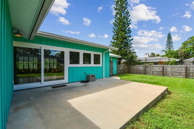 340 MEHLENBACHER ROAD, Belleair, FL 33756