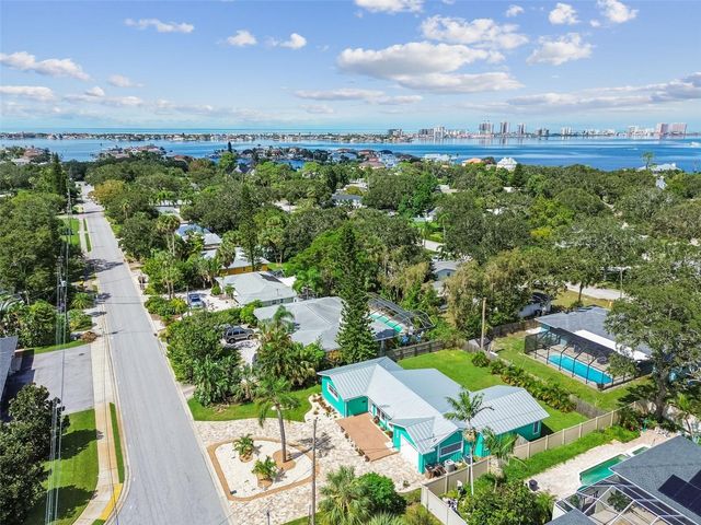 340 MEHLENBACHER ROAD, Belleair, FL 33756