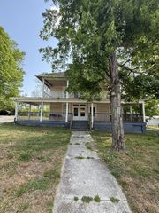 138 S Main St, Cornersville, TN 37047