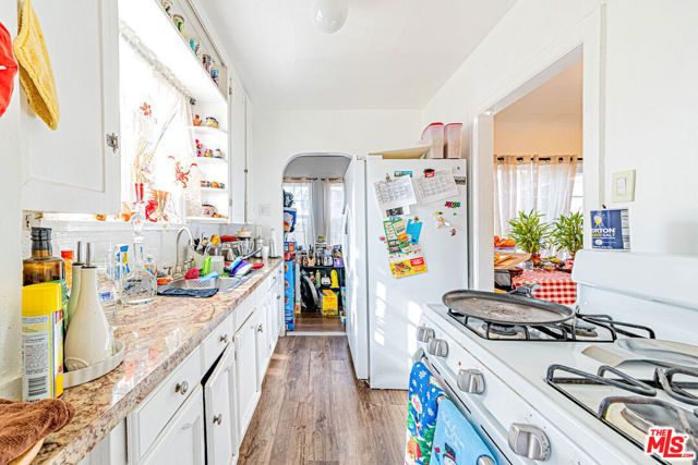 1618 S Burnside Avenue, Los Angeles, CA 90019