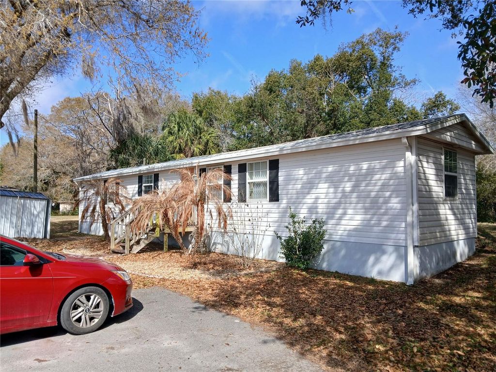 Image 3 of property listing at 10429 E VICTORY LANE, Inverness, FL 34450