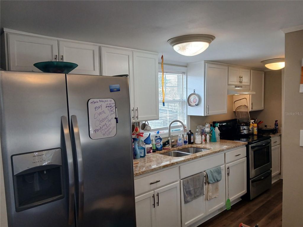 Image 10 of property listing at 10429 E VICTORY LANE, Inverness, FL 34450