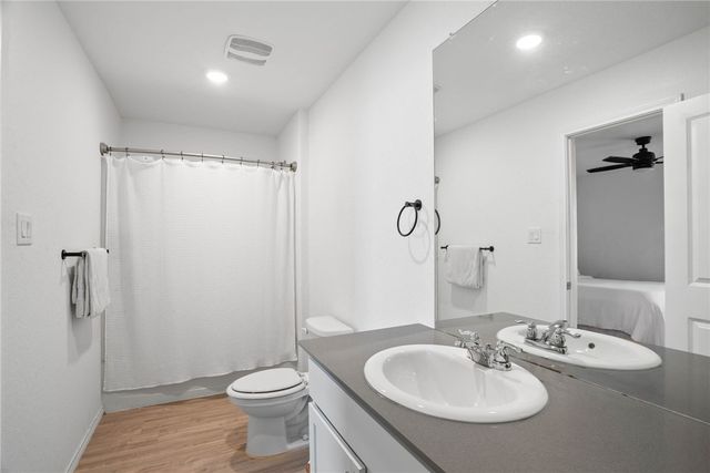3105 Corvette Dr, Robstown, TX 78380