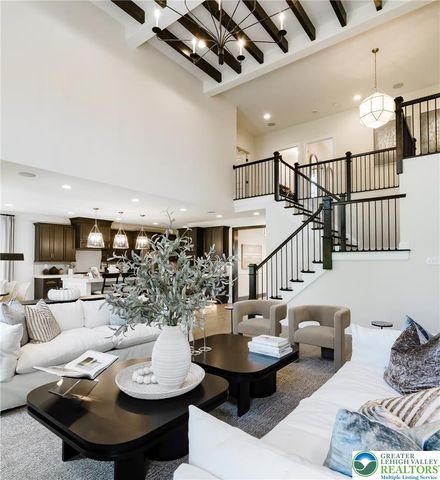 5401 Red Oak Drive, Upper Saucon Twp, PA 18049