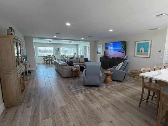7 CEDARFORD COURT, Palm Coast, FL 32137