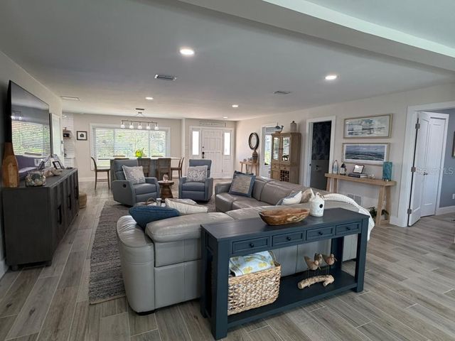 7 CEDARFORD COURT, Palm Coast, FL 32137