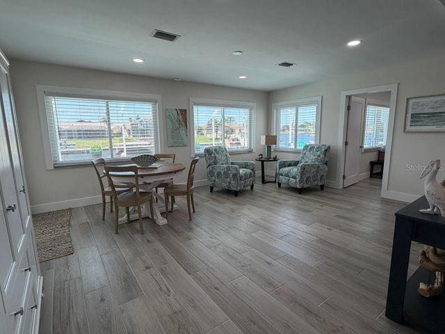 7 CEDARFORD COURT, Palm Coast, FL 32137