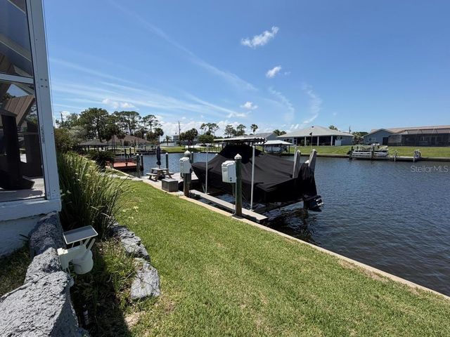 7 CEDARFORD COURT, Palm Coast, FL 32137
