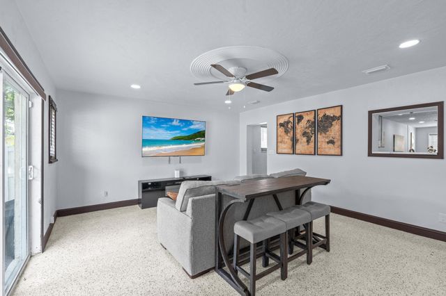 741 W 10th Street, Riviera Beach, FL 33404