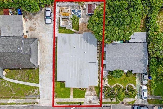 741 W 10th Street, Riviera Beach, FL 33404